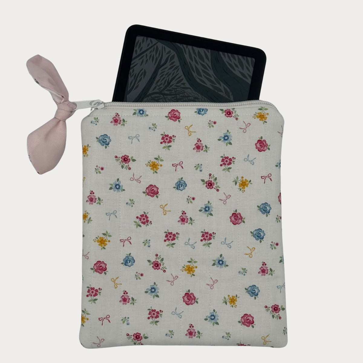 E-reader Case (Kindle or Kobo) - Floral Daydream