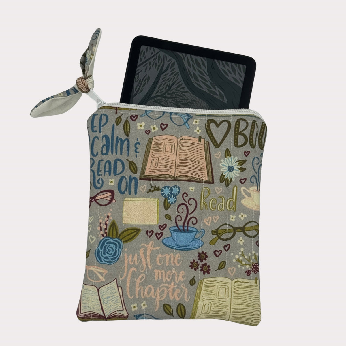 E-reader Case (Kindle or Kobo) - Book Lover