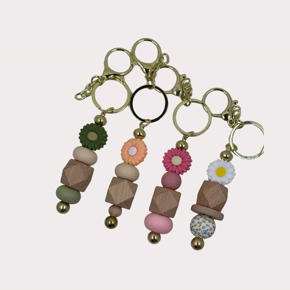 Beaded Daisy Bar Keyrings - Small Daisy
